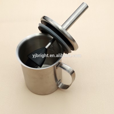 BBQ sauce pot with basting brush